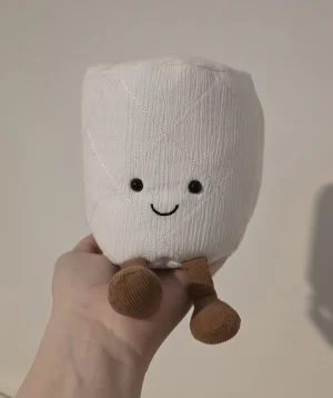 A photo of Amuseables Toilet Roll Jellycat taken by Lulu93
