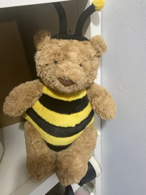 Bartholomew Bear Bumblebee Jellycat | Jelly Journal