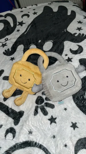A photo of Amuseables Love Locks Jellycat taken by twigletfitz