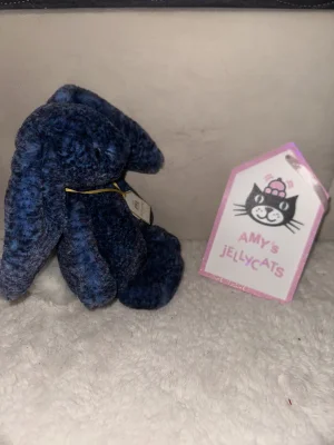 Hopscone Luxe Bunny Jellycat | Jelly Journal