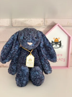 Hopscone Luxe Bunny Jellycat photo
