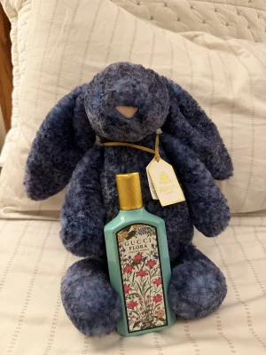 Hopscone Luxe Bunny Jellycat photo