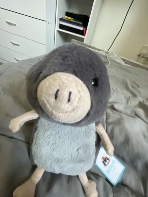 Muswell Mole Jellycat photo