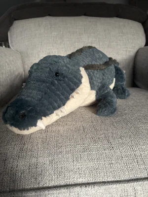 Allexi Alligator Jellycat photo uploaded by McKenna
