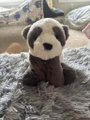 Smudge Panda Jellycat photo