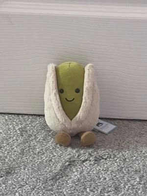 Amuseables Horatio Pistachio Jellycat photo uploaded by Miafay04