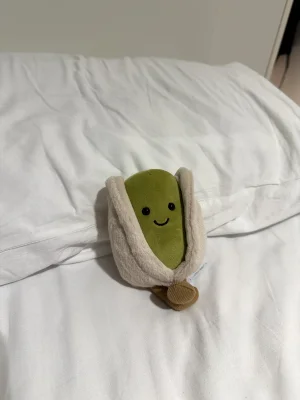 Amuseables Horatio Pistachio Jellycat photo