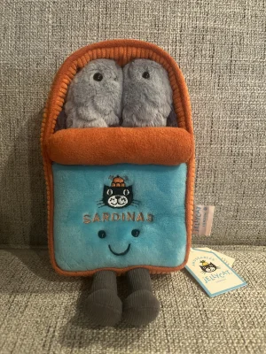 Amuseables Sardine Tin Jellycat photo
