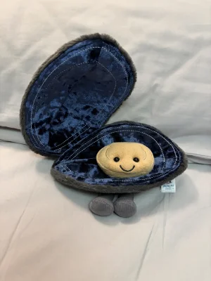 Amuseables Michelle Mussel Jellycat photo uploaded by twigletfitz
