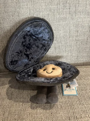 Amuseables Michelle Mussel Jellycat photo