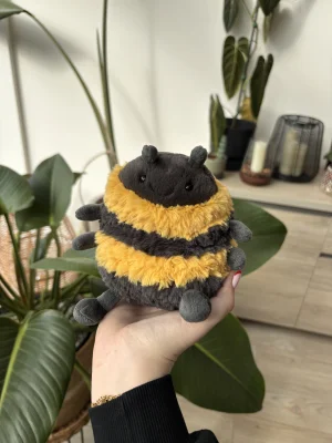 Albee Bee Jellycat photo uploaded by the_jelly_jungle