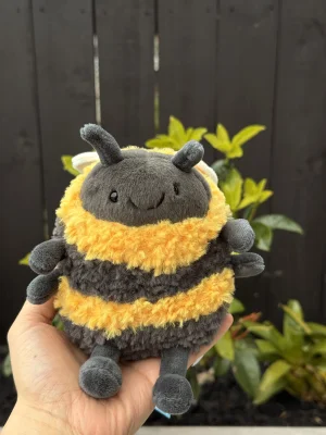 Albee Bee Jellycat photo