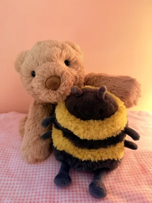 Albee Bee Jellycat photo