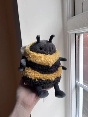 Albee Bee Jellycat photo