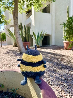 Albee Bee Jellycat photo