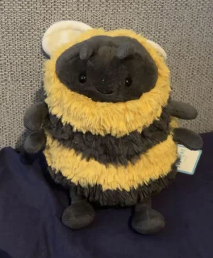 Albee Bee Jellycat photo uploaded by emmerlyh