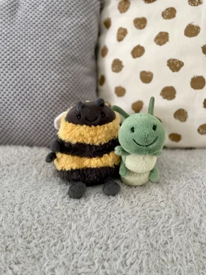 Albee Bee Jellycat photo