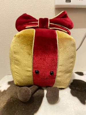 A photo of Amuseables Present Jellycat taken by Michaela